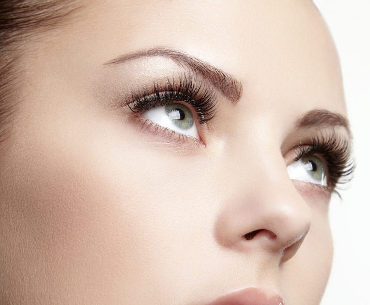 Revive Lower Hollow Eyelids Treatment by an Oculoplastic Surgeon Dallas