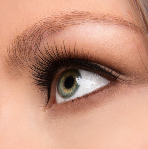 What should you expect before upper eyelid surgery? 